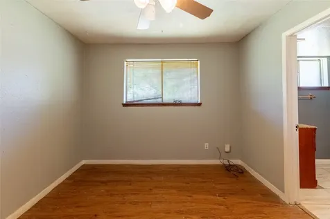 1938 Barnsley Lane Houston TX 77088