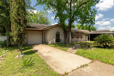 1938 Barnsley Lane Houston TX 77088