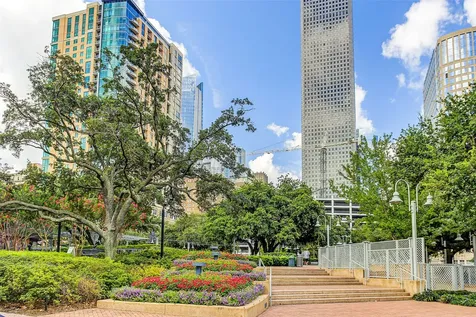 1908 Lauderdale Street Houston TX 77030
