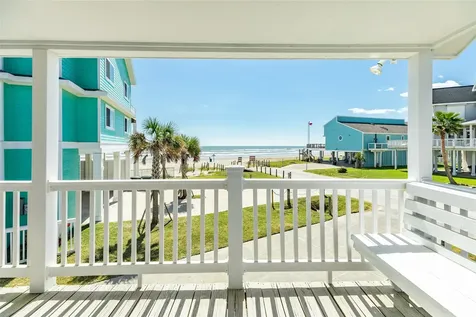4230 Pirates Drive Galveston TX 77554