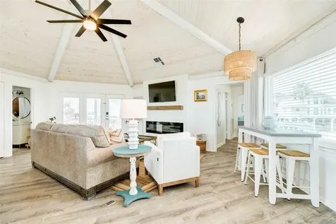 4230 Pirates Drive Galveston TX 77554