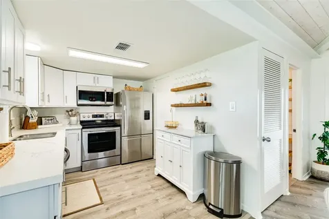 4230 Pirates Drive Galveston TX 77554