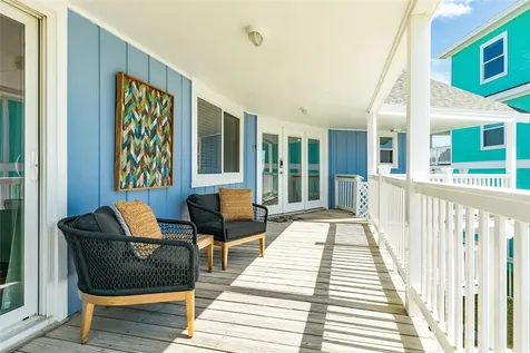 4230 Pirates Drive Galveston TX 77554
