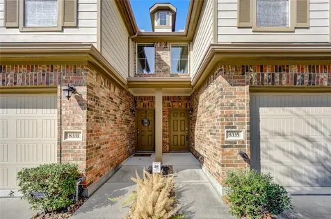 8335 Hawthorn Valley Lane Houston TX 77095