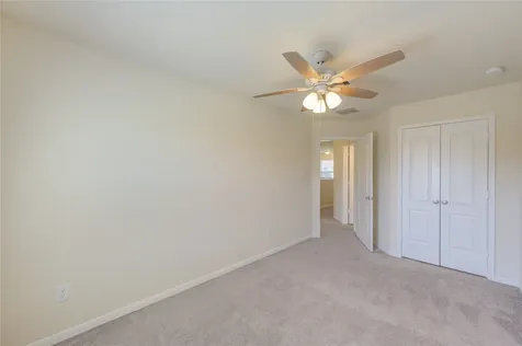 8335 Hawthorn Valley Lane Houston TX 77095