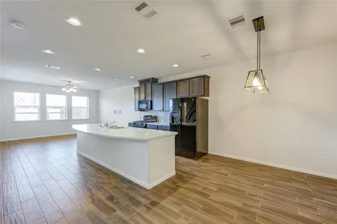 8335 Hawthorn Valley Lane Houston TX 77095