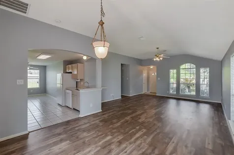 855 Lake View Drive Montgomery TX 77356