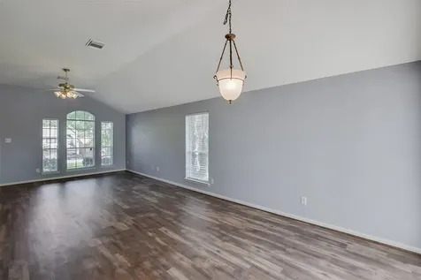 855 Lake View Drive Montgomery TX 77356