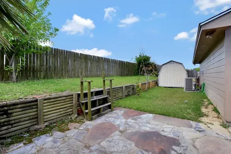 855 Lake View Drive Montgomery TX 77356