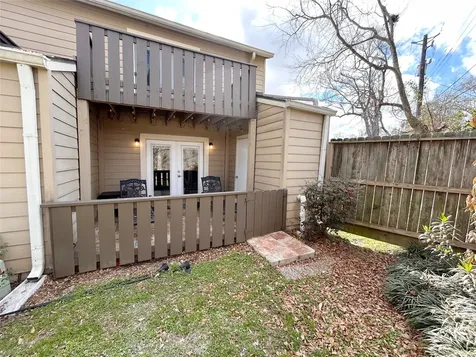 5005 Georgi Lane 204 Houston TX 77092