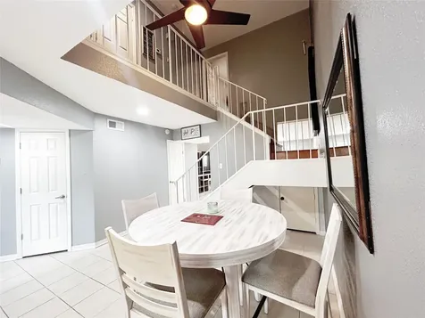 5005 Georgi Lane 204 Houston TX 77092