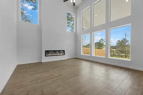 1935 Keen Street Montgomery TX 77316