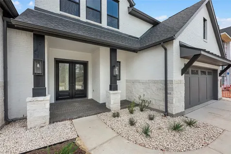 1935 Keen Street Montgomery TX 77316
