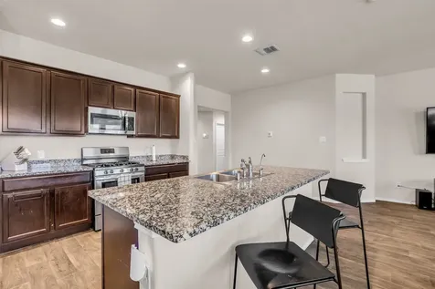 3910 Hybrid Court Baytown TX 77521