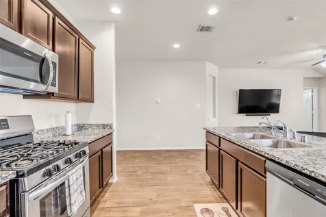 3910 Hybrid Court Baytown TX 77521