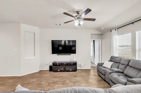 3910 Hybrid Court Baytown TX 77521