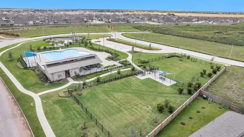 5422 Royal Gem Drive Richmond TX 77469