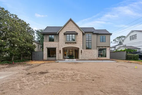 827 Rocky River Road Houston TX 77056