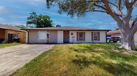 827 Dondell Street Channelview TX 77530