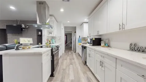 827 Dondell Street Channelview TX 77530