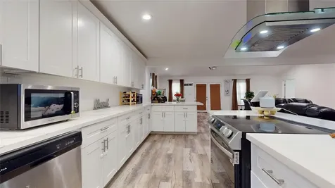 827 Dondell Street Channelview TX 77530