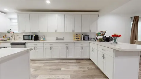 827 Dondell Street Channelview TX 77530