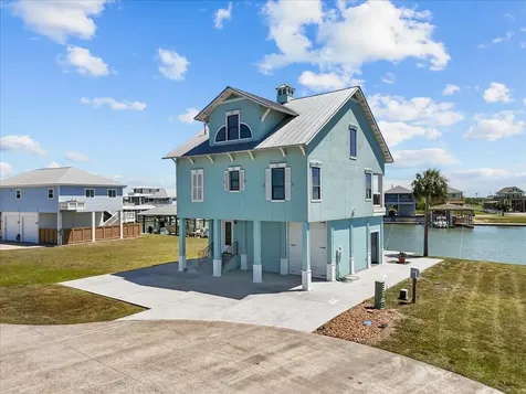 2000 Laguna Harbor Cove Boulevard Port Bolivar TX 77650