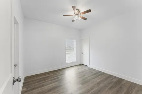 365 Road 5605 Cleveland TX 77327