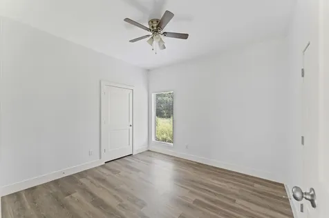 365 Road 5605 Cleveland TX 77327