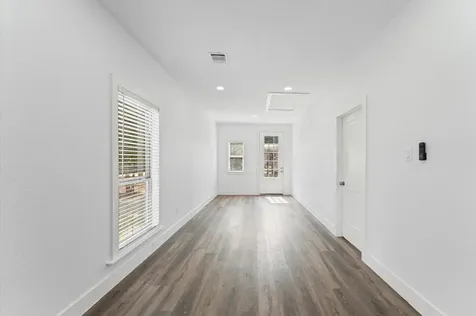 365 Road 5605 Cleveland TX 77327