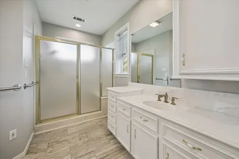428 Briar Creek Lane Sealy TX 77474