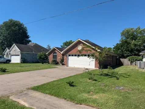 1035 N Colbert Street Dayton TX 77535