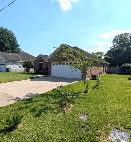 1035 N Colbert Street Dayton TX 77535