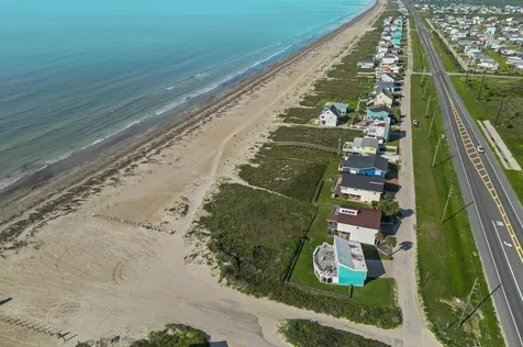 22502 Kennedy Drive Galveston TX 77554