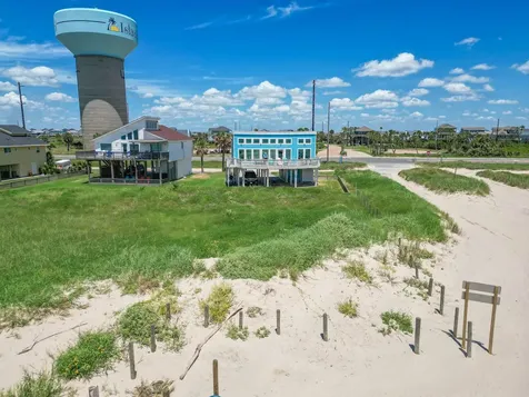 22502 Kennedy Drive Galveston TX 77554