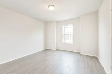 963 Lucky Street Houston TX 77088