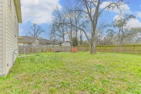 963 Lucky Street Houston TX 77088