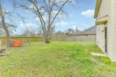963 Lucky Street Houston TX 77088
