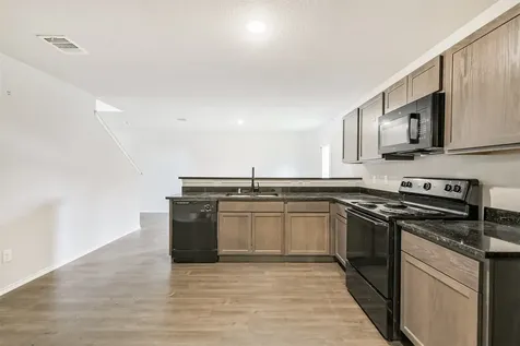 963 Lucky Street Houston TX 77088