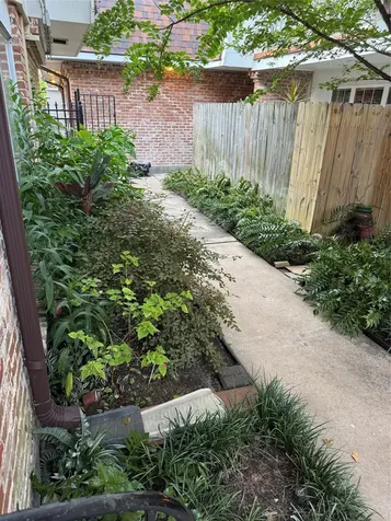 1726 Broadway Street B10 Galveston TX 77550