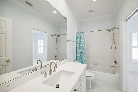 5747 Longmont Lane Houston TX 77057