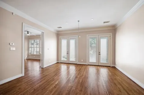 5747 Longmont Lane Houston TX 77057
