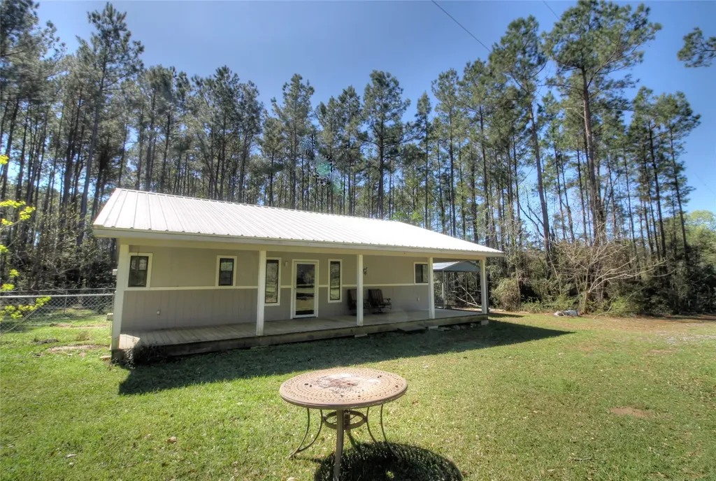 1815 Troy Johnson Road Lufkin TX 75901