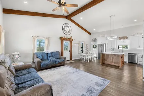 4500 Gibbs Lane Caldwell TX 77836