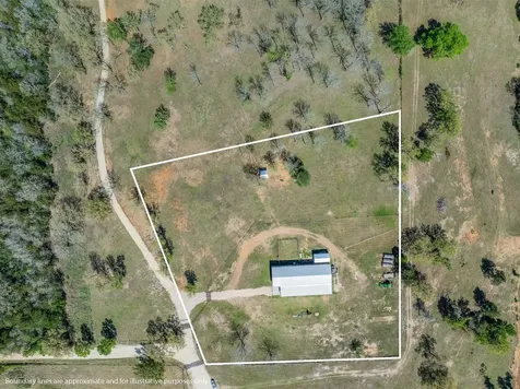 4500 Gibbs Lane Caldwell TX 77836