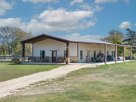 4500 Gibbs Lane Caldwell TX 77836