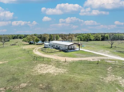 4500 Gibbs Lane Caldwell TX 77836