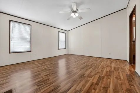 135 Kiowa Trail Lockhart TX 78644