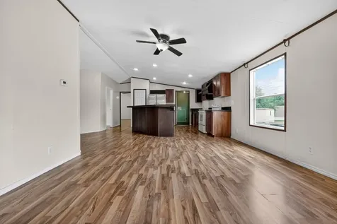 135 Kiowa Trail Lockhart TX 78644