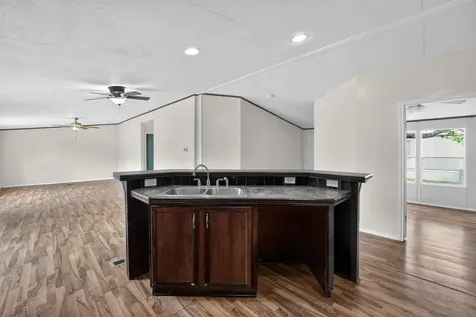 135 Kiowa Trail Lockhart TX 78644